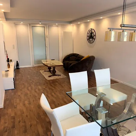 Wunderschoeneshaeuschen In Ruhiger Lage Apartment Garbsen