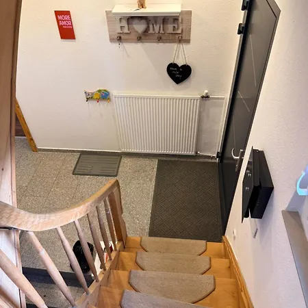 Wunderschoeneshaeuschen In Ruhiger Lage *