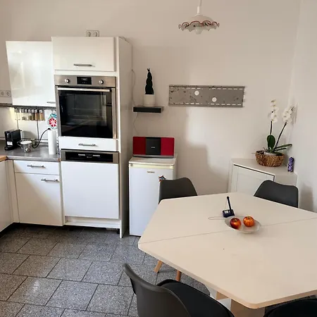 Wunderschoeneshaeuschen In Ruhiger Lage Apartment *