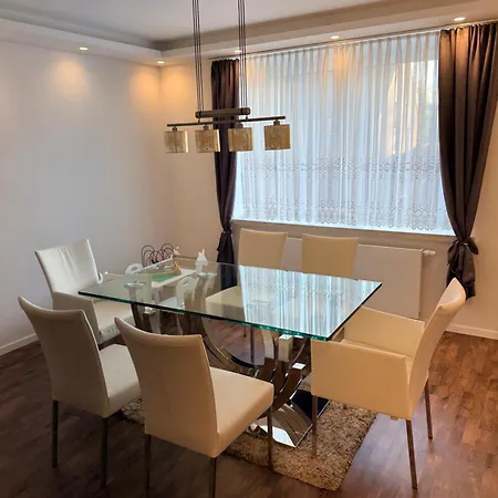 Wunderschoeneshaeuschen In Ruhiger Lage Apartment Garbsen