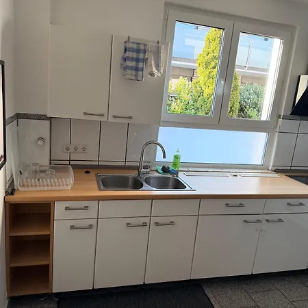 Wunderschoeneshaeuschen In Ruhiger Lage * Garbsen