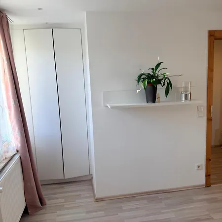 Wunderschoeneshaeuschen In Ruhiger Lage * Garbsen