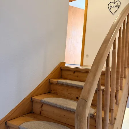 Wunderschoeneshaeuschen In Ruhiger Lage Apartment Garbsen